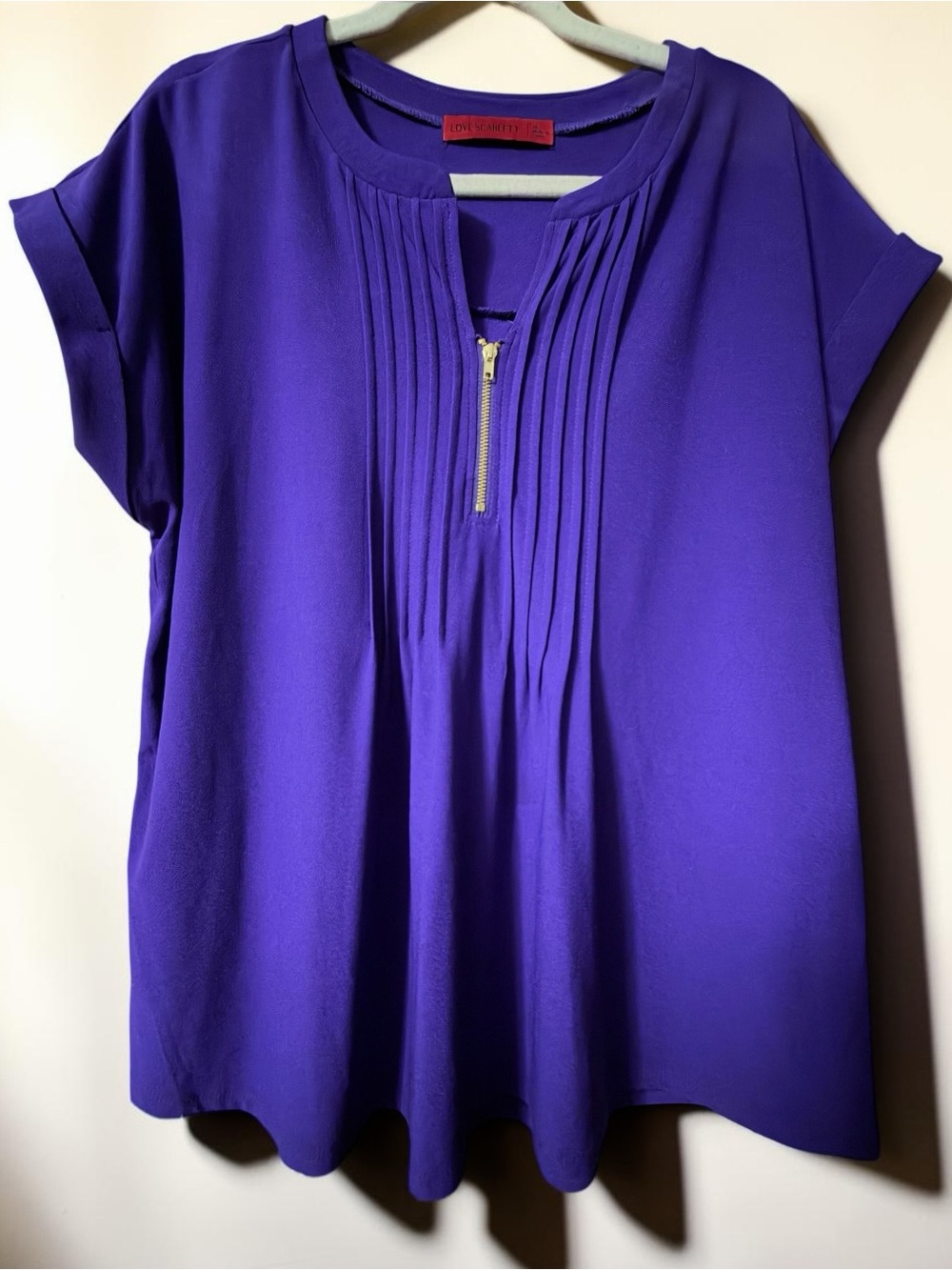 Love Scarlett Purple Pleated Blouse 1X Gold Zip Short Sleeve Plus Size